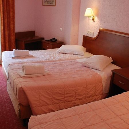 Hotel King Iniohos Delfi Esterno foto