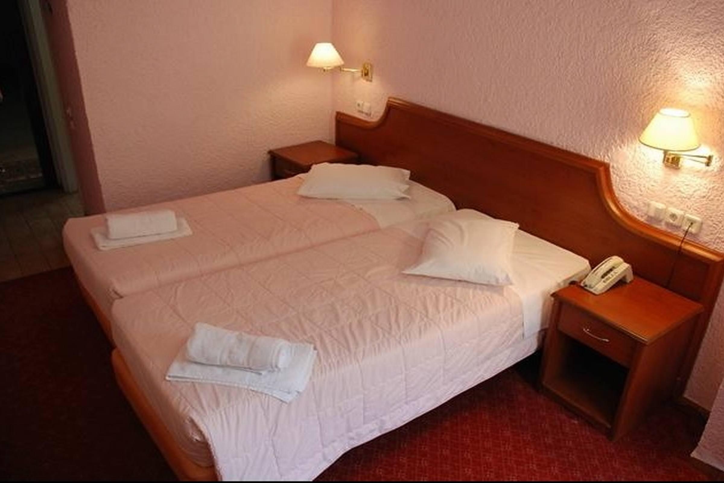 Hotel King Iniohos Delfi Esterno foto